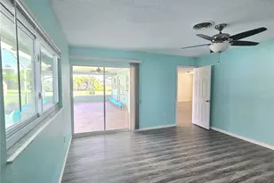 582 Azalea Dr NW, Port Charlotte, FL 33952 - Photo 10