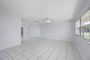 22191 New Rochelle Ave, Port Charlotte, FL 33952 - Photo 24