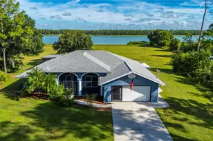 2508 Tropicaire Blvd, North Port, FL 34286 - Photo 2