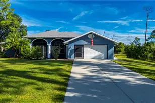 2508 Tropicaire Blvd, North Port, FL 34286 - Photo 4