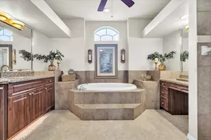 9685 Arnaz Cir, Port Charlotte, FL 33981 - Photo 26