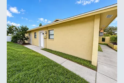 902 W Shannon Court, Venice, FL 34293 - Photo 4
