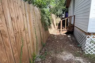 1202 E Osborne Ave, Tampa, FL 33603 - Photo 24