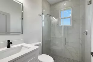 8181 Tecumseh Cir, Port Charlotte, FL 33981 - Photo 24