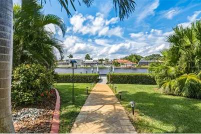 18177 Wolbrette Circle, Port Charlotte, FL 33948 - Photo 6
