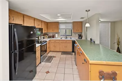 457 Albee Farm Road #V13, Venice, FL 34285 - Photo 4