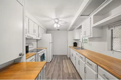 1000 Kings Highway #57, Port Charlotte, FL 33980 - Photo 6