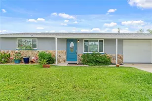 361 E Tarpon Blvd NW, Port Charlotte, FL 33952 - Photo 1