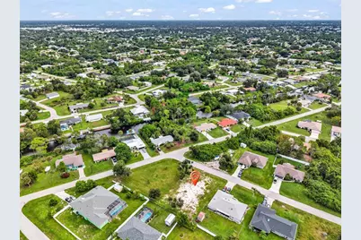 2425 Woodyglen Street, Port Charlotte, FL 33948 - Photo 2