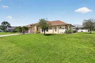 2184 Onondaga Ln, Punta Gorda, FL 33983 - Photo 4