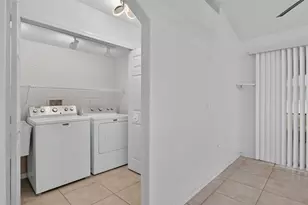 2184 Onondaga Ln, Punta Gorda, FL 33983 - Photo 32