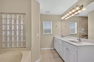 2184 Onondaga Ln, Punta Gorda, FL 33983 - Photo 30