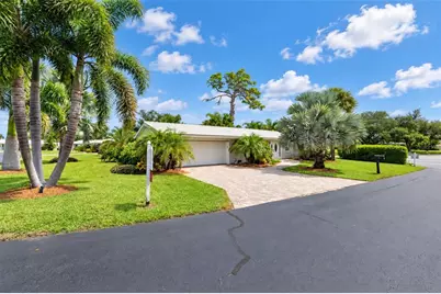 1 Oakwood Drive N #1, Englewood, FL 34223 - Photo 6