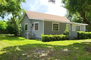 906 E Gibson St, Arcadia, FL 34266 - Photo 2