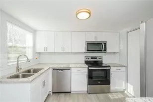 5340 Baroque Dr, Holiday, FL 34690 - Photo 4