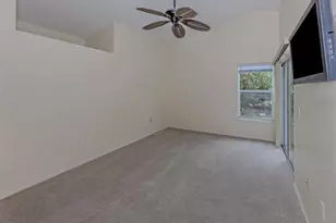 860 Chatham Dr, Venice, FL 34285 - Photo 16
