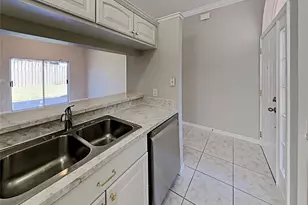 11706 Broad Oak Ct, Orlando, FL 32837 - Photo 8