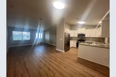 149 Salem Avenue NW, Port Charlotte, FL 33952 - Photo 6