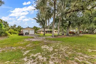 2827 SE Creekwood Terrace, Arcadia, FL 34266 - Photo 4