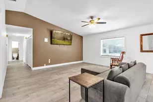 1231 SE Hansel Ave, Arcadia, FL 34266 - Photo 10