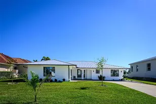 12 Sabal Dr, Punta Gorda, FL 33950 - Photo 2