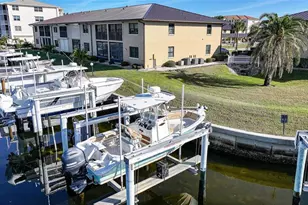 240 Lewis Cir, Punta Gorda, FL 33950 - Photo 4