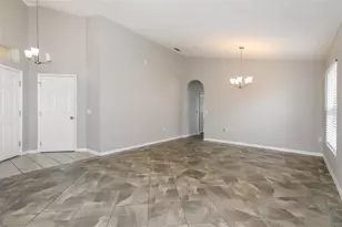 305 Weatherby Pl, Haines City, FL 33844 - Photo 4