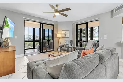 3020 Matecumbe Key Road #106, Punta Gorda, FL 33955 - Photo 4