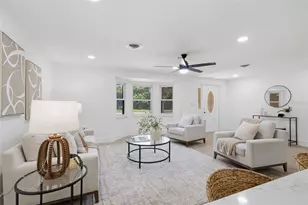 1105 Gulf Coast Blvd, Venice, FL 34285 - Photo 4