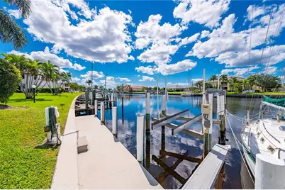 1349 Aqui Esta Drive #133, Punta Gorda, FL 33950 - Photo 44