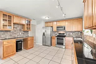 2555 Pan American Blvd, North Port, FL 34287 - Photo 16