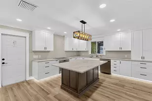 3254 Elliott St, Venice, FL 34292 - Photo 22