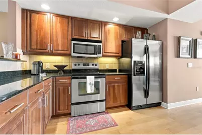800 N Tamiami Trail #608, Sarasota, FL 34236 - Photo 12