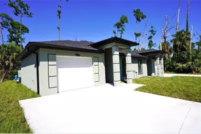 17320 Geddes Avenue, Port Charlotte, FL 33954 - Photo 6