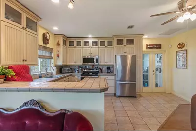 141 Summerset Drive, Punta Gorda, FL 33982 - Photo 16