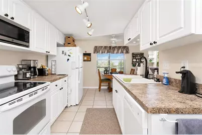 2247 Rio De Janeiro Avenue, Punta Gorda, FL 33983 - Photo 38