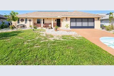 2247 Rio De Janeiro Avenue, Punta Gorda, FL 33983 - Photo 2