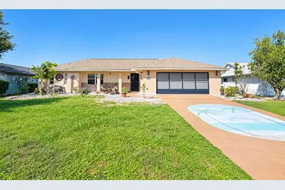 2247 Rio De Janeiro Avenue, Punta Gorda, FL 33983 - Photo 1