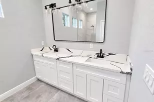 2484 Pickard Ln, North Port, FL 34286 - Photo 10