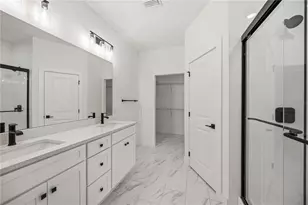 3361 Inverness St, North Port, FL 34288 - Photo 10