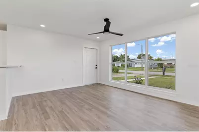 21435 Glendale Avenue, Port Charlotte, FL 33952 - Photo 8