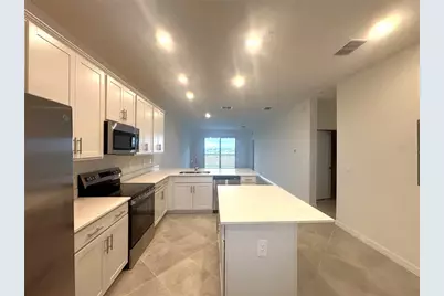 17560 Opal Sand Drive #403, Venice, FL 34293 - Photo 4