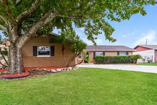 10422 Jane Eyre Dr, Orlando, FL 32825 - Photo 2