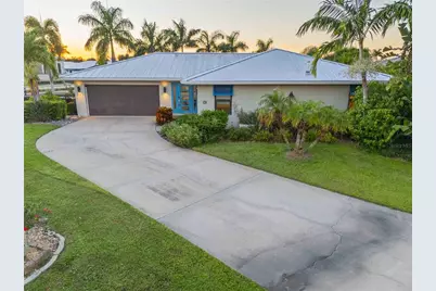 131 Casa Lane, Punta Gorda, FL 33950 - Photo 2