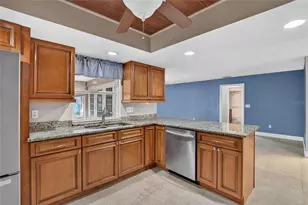 3122 Reseda Ct, Tampa, FL 33618 - Photo 30