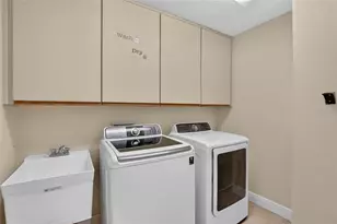 3122 Reseda Ct, Tampa, FL 33618 - Photo 34