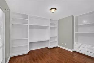 3122 Reseda Ct, Tampa, FL 33618 - Photo 10