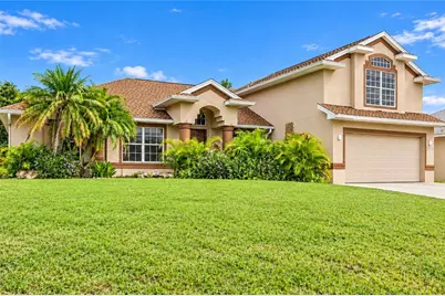 447 Ravenswood Boulevard, Port Charlotte, FL 33954 - Photo 2