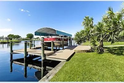 13361 Marquette Boulevard, Fort Myers, FL 33905 - Photo 4