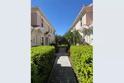 240 West End Drive #713, Punta Gorda, FL 33950 - Photo 2